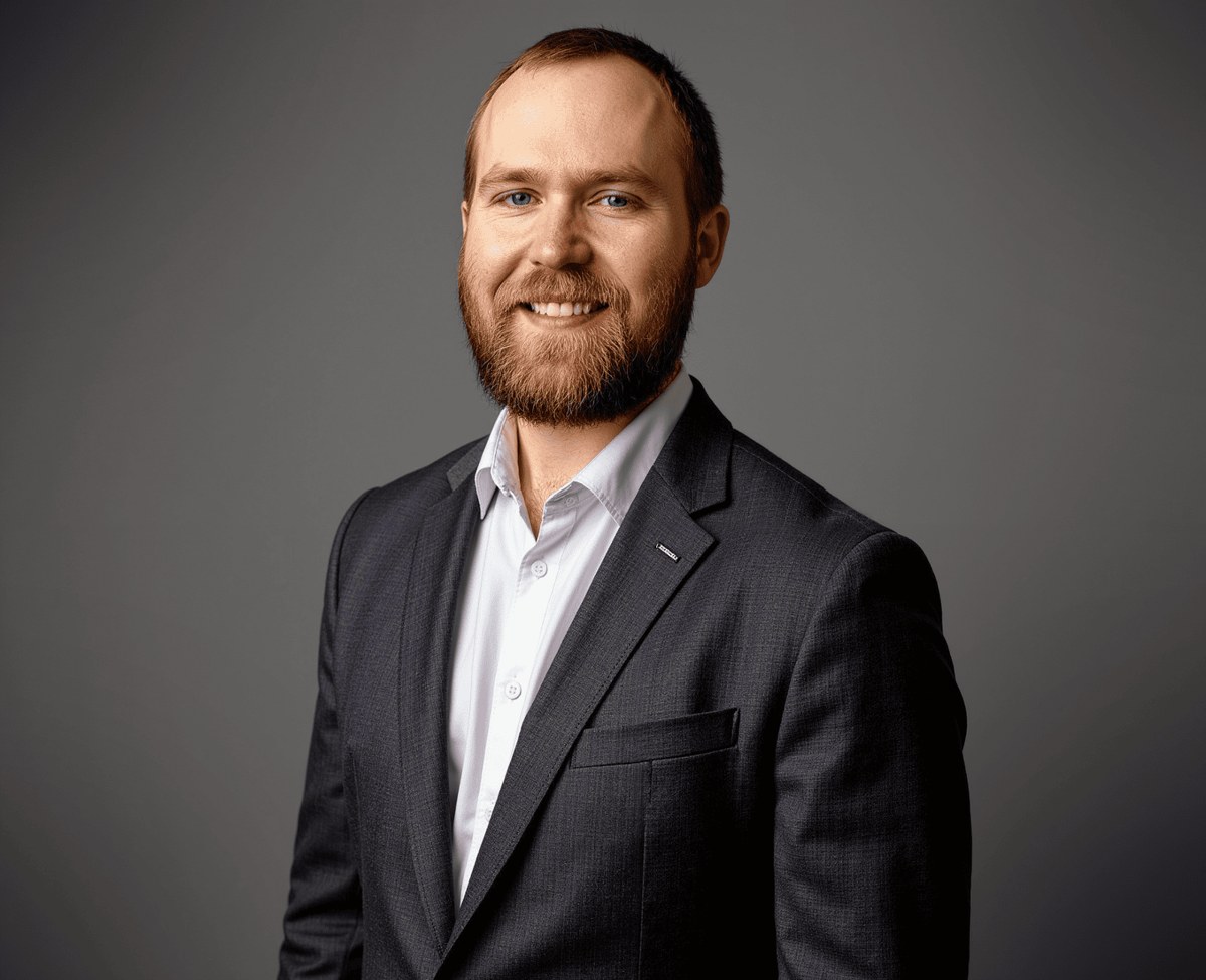 Portrait of Ludovic Hamel-Morin, Logistics & Warehouse Coordinator, DXM Technologie